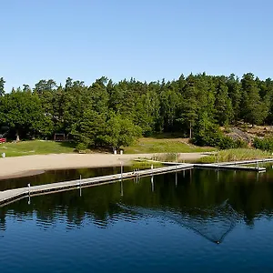 Roesjoebaden Camping & Stugby Campsite